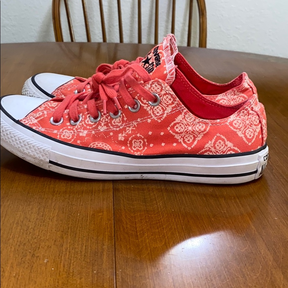 Patterned Converse - Picture 5 of 8